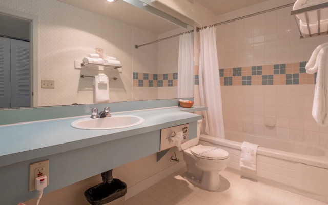 Cedars Inn Hotel & Convention Center