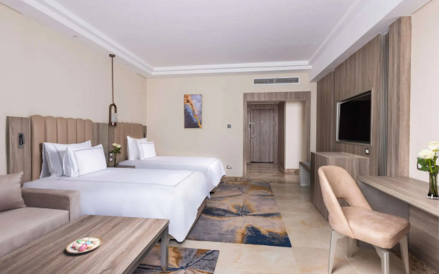 Superior Room Blue Planet Twin Bed (City tax included) — фото 1