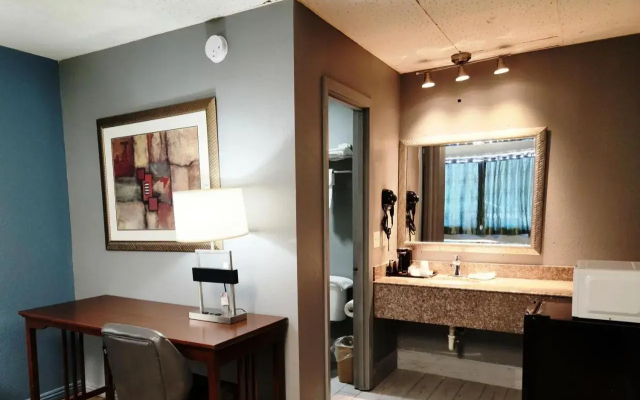 Executive Inn at Mena