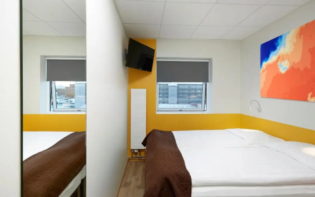 Hotel Cabin
