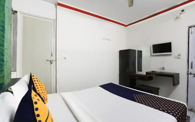 Hotel Ashish