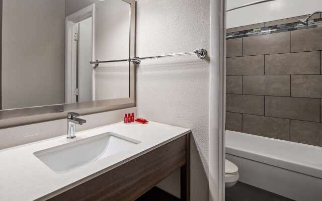 SureStay Hotel by Best Western Findlay