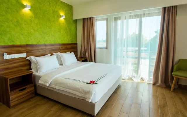 Olive Goidhoo Hotel