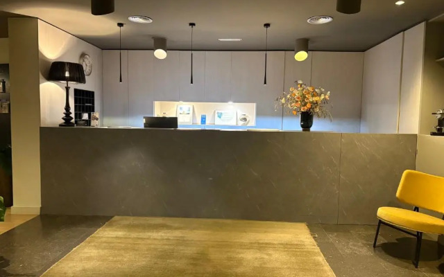 Nuria Hotel