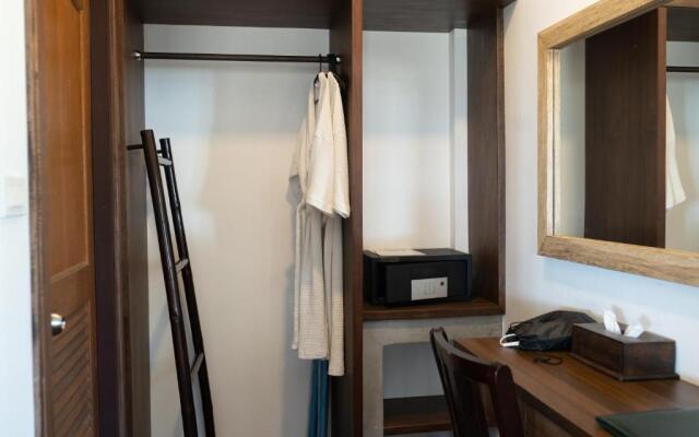 Southern Lanta Resort Hotel