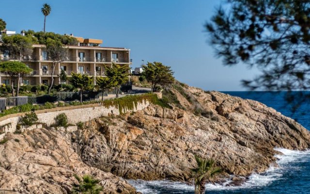 Eden Roc Mediterranean Hotel & Spa