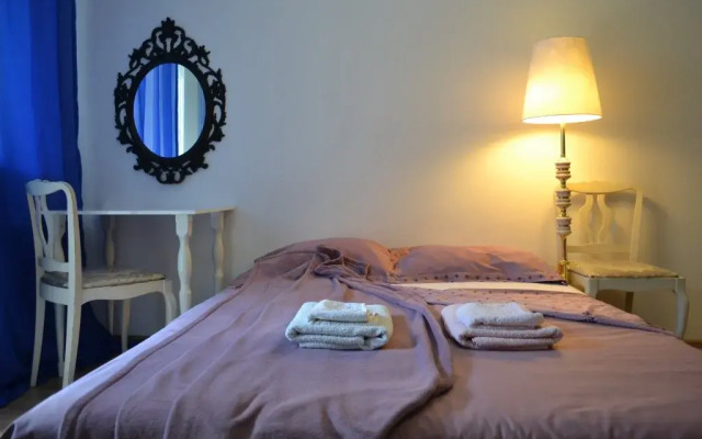 Alexk Apartments