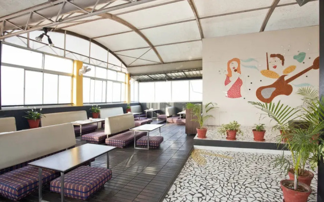 Purple Inn Boutique Hotel