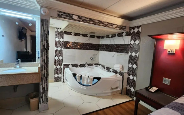 Americas Best Value Inn & Suites Little Rock at Scott Hamilton Dr