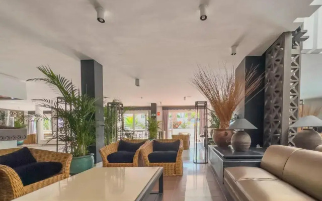 Apartamentos Parque del Sol