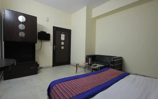 Hotel Mandakini Palace
