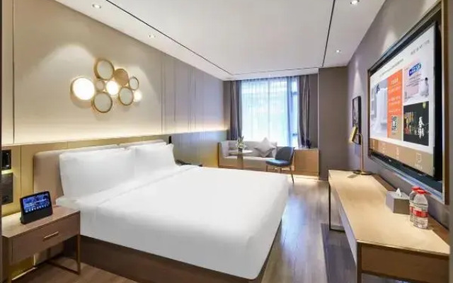 Orange Hotel (Shanghai Hongqiao Railway Station)
