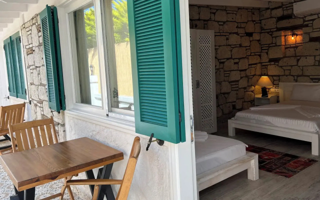 Haus Fay Chios