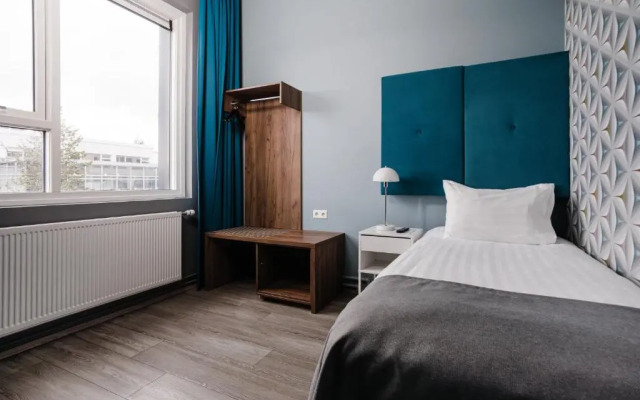 ODDSSON Midtown Hotel