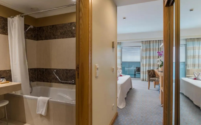 Pestana Carlton Madeira Ocean Resort Hotel