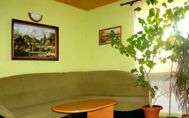 Hotel Smerichka