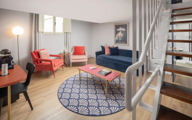 Anglo American Hotel Florence, Curio Collection by Hilton