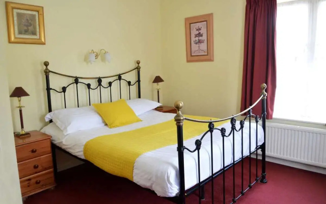 Victoria Lodge