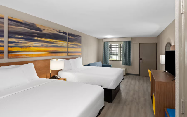 Days Inn & Suites by Wyndham Vicksburg