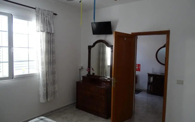 Rickaty Lodge Bed & Breakfast Guesthouse