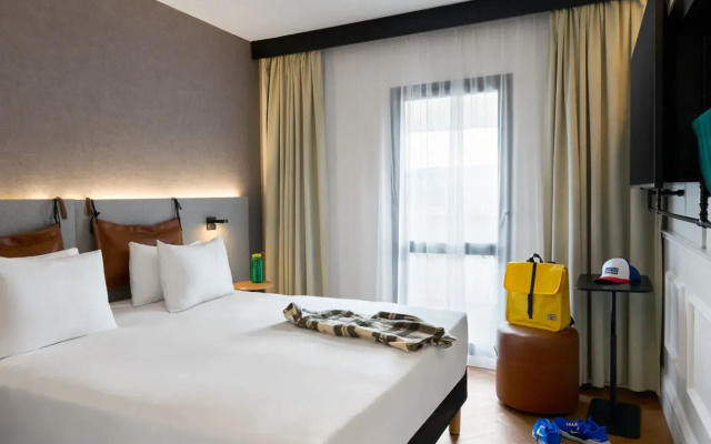 Отель Moxy Paris La Villette