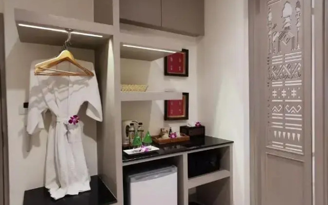 Lanna Dusita Riverside Boutique Resort