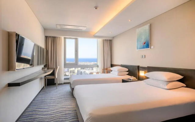 Gloucester Hotel and Resorts