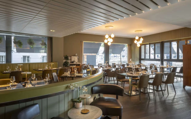 The Morrison Dublin, Curio Collection by Hilton
