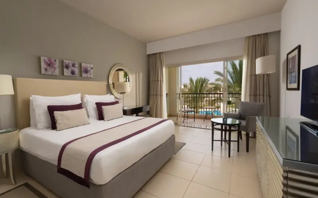 JAZ Elite Crystal, Almaza Bay