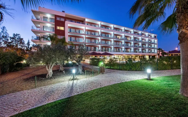 Areias Village Beach Suite Hotel