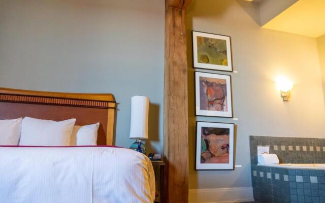 Lancaster Arts Hotel