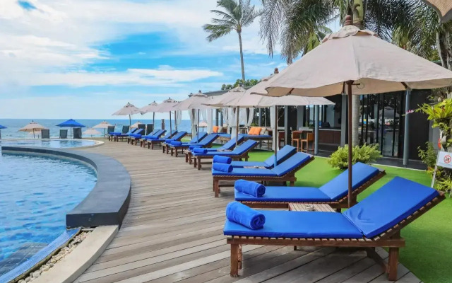KC Beach Club & Pool Villas