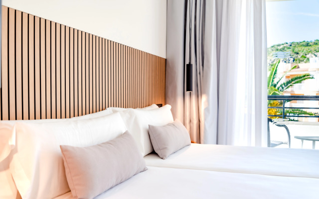 Aparthotel Bahia Pollensa