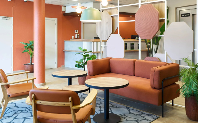 B&B HOTEL Paris Porte de la Villette