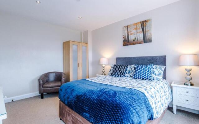 Holcombe Guest House