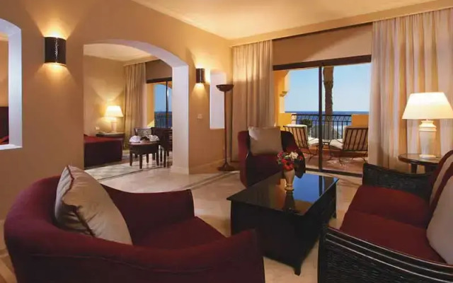 Jaz Samaya Resort