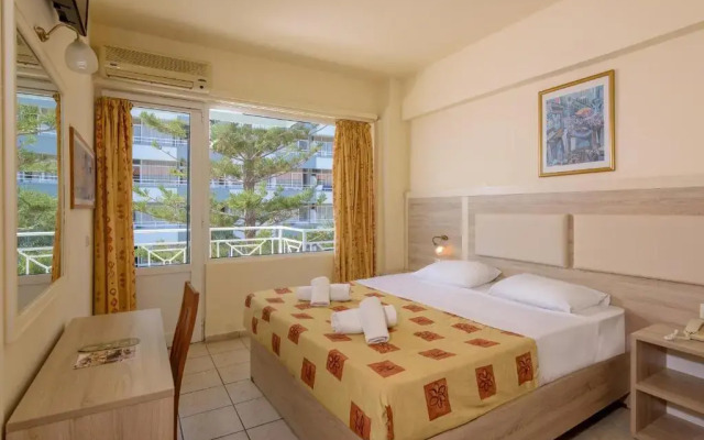 Отель Eri Beach