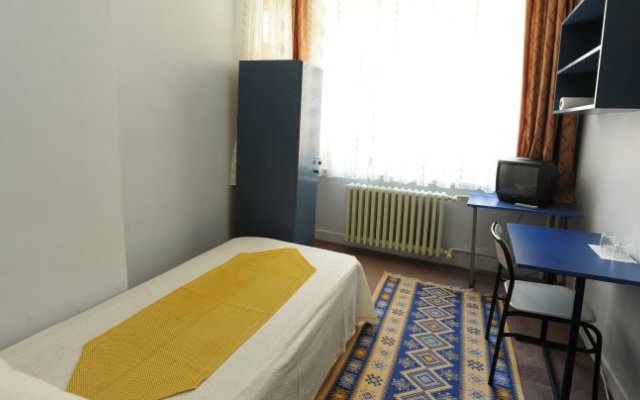Zafer Hostel