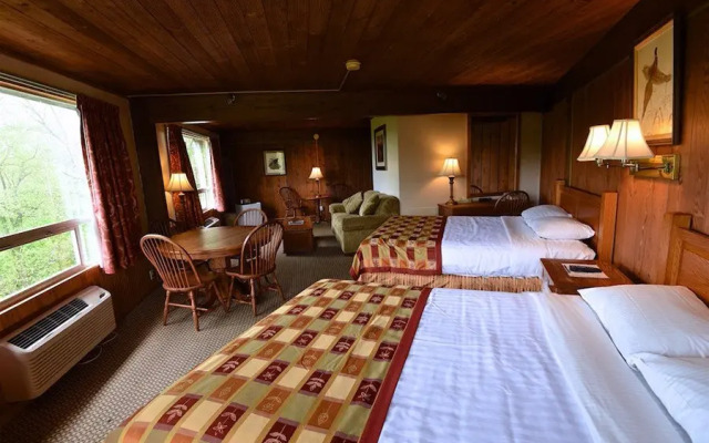 North Bend State Park Lodge