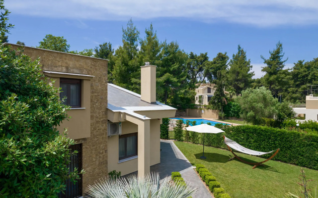 Sani Luxury Villas