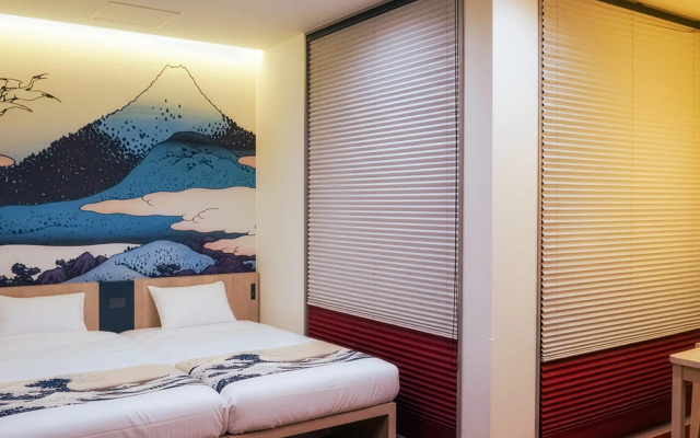 Superior Hokusai Japanese Basement room 사진 3