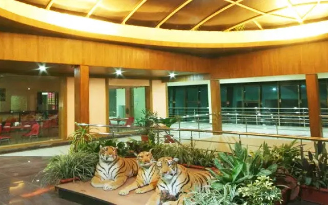 Mohili Meadows Resort