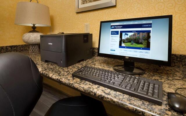 Best Western Alamo Suites