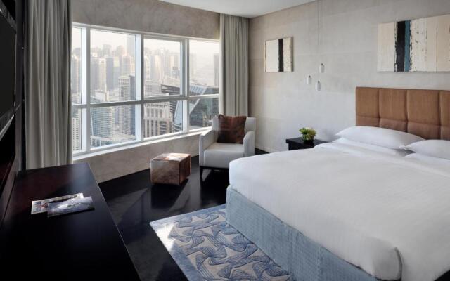 Dubai Marriott Harbour Hotel & Suites