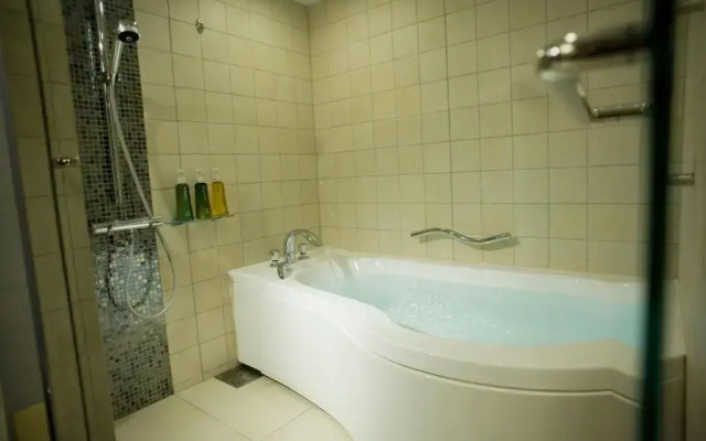 Kyoto Brighton Hotel