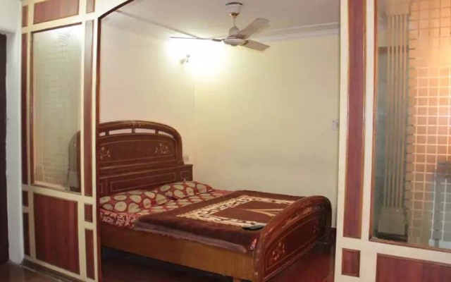 Hotel Vishesh Continental Kirti Nagar