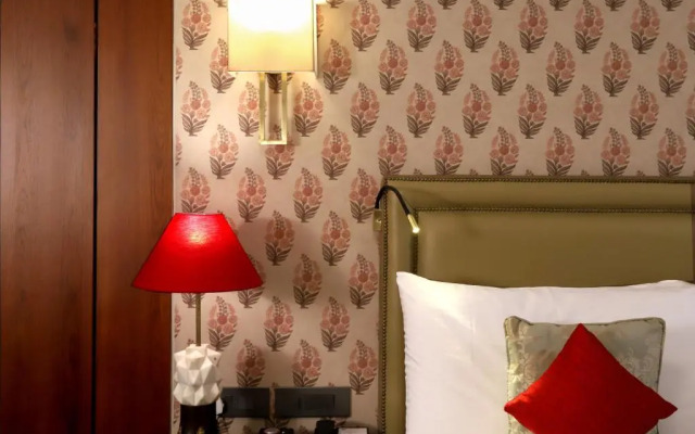 The Ambassador, Mumbai