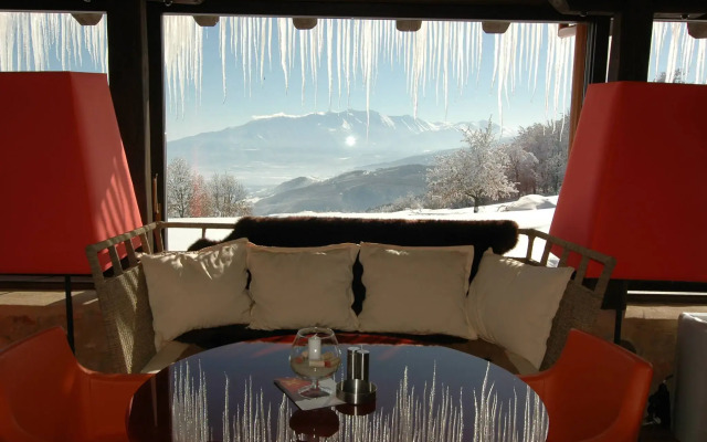 Semeli Resort