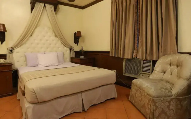 New Camelot Hotel