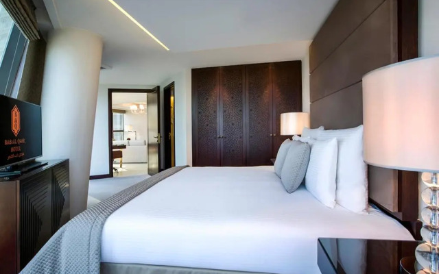Bab Al Qasr Hotel & Residences